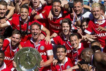 PSV’s 2015-16 Thuisshirt Het Kampioensjaar van Cocu Herbeleven